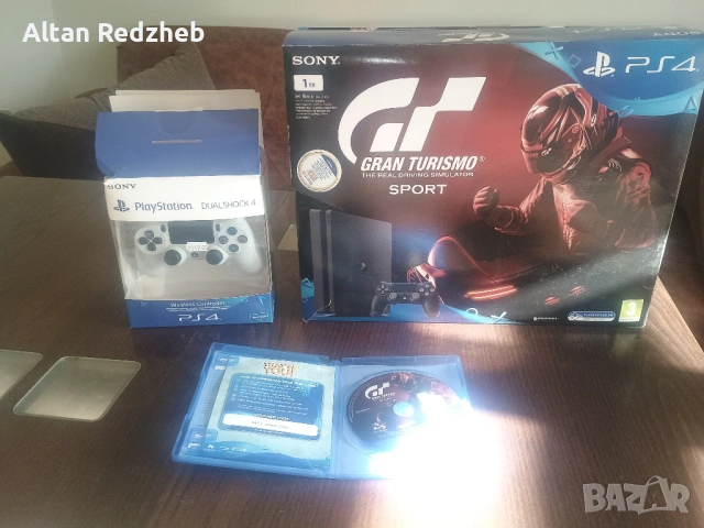 Play station 4 1TB 2 Joystick + GT