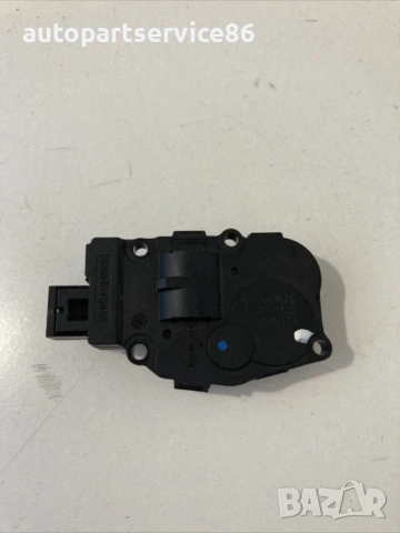 Моторче за клапа на парното за Mercedes ML W164 420 CDI (2007) 412650750