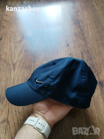 Nike metal swoosh cap - страхотна шапка, снимка 5 - Шапки - 54519374