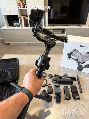 DJI RS 4 Combo в гаранция + подарък, снимка 7 - Чанти, стативи, аксесоари - 54610990