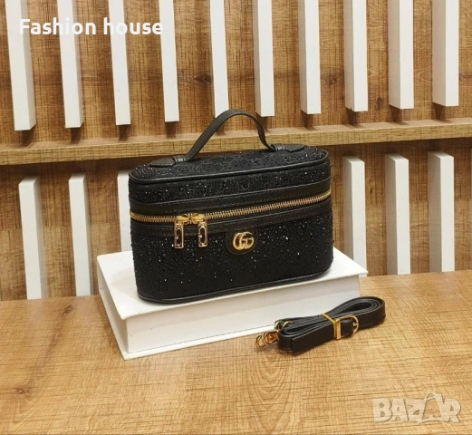Gucci дамско куфарче/ чанта, снимка 2 - Чанти - 54578699