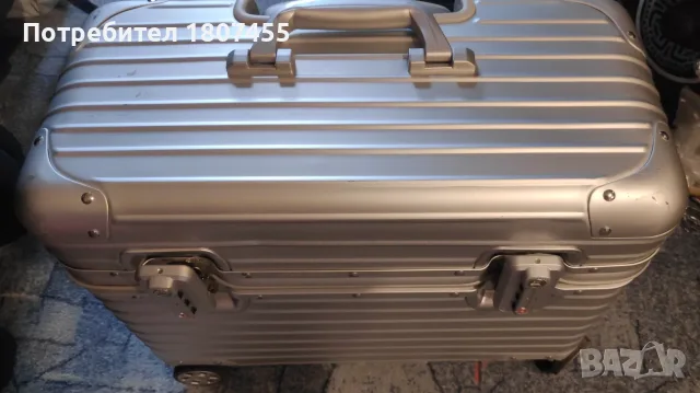 Rimowa Original Pilot Case 31L Сребрист, снимка 8 - Куфари - 55440907