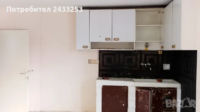 Продавам урегулиран поземлен имот, еднофамилна жилищна сграда, фризьорски салон и лятна кухня, снимка 8 - Къщи - 53693263