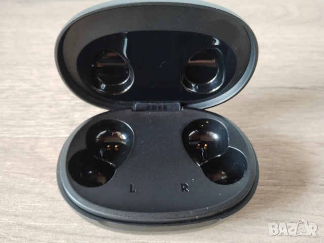 JBL Free 2 зарядна кутия
