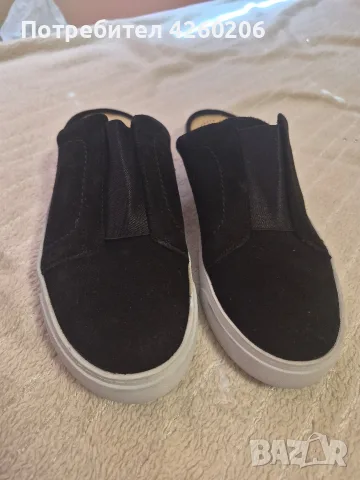 Оригинални ЕСТЕСТВЕН ВЕЛУР обувки Clarks, тип сникърси без пета (mules), размер 38 – НОВИ