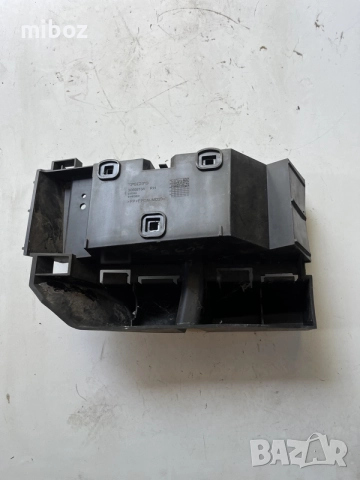 Държач задна броня Волво Volvo XC90 2010, снимка 4 - Части - 55645410