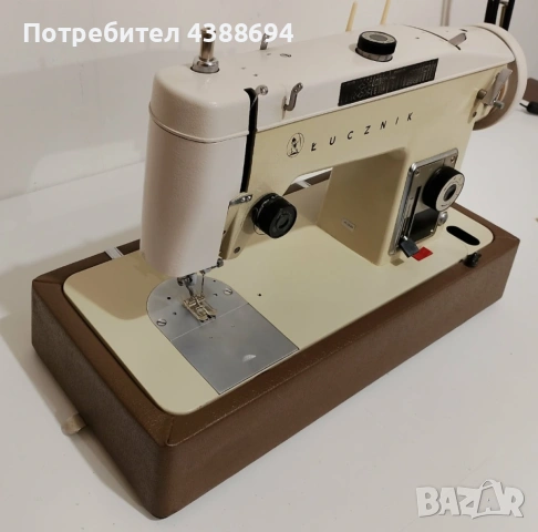 Продавам домашна шевна машина Lucznik 438