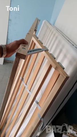 спалня икеа спалня ikea с подматрачна рамка чупеща се до 90 градуса и матрак , снимка 2 - Спални и легла - 55667205