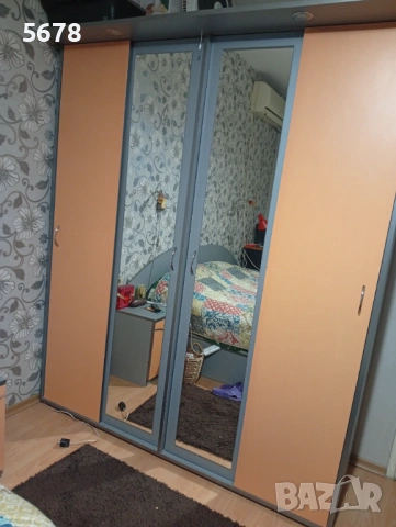 Спалня комплект с две нощни шкафчета и гардероб, снимка 4 - Спални и легла - 54073596