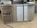 Професионална Хладилна маса , снимка 1
