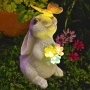 4996 Декоративна соларна фигура „Заек с LED цветя и пеперуда“ – Ръчно боядисана градинска статуетка , снимка 6
