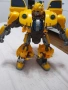 Hasbro Трансформър кола голяма оригинална играчка, снимка 2