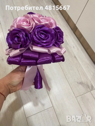 Букет от сатенени рози