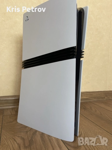 Конзола Playstation 5 Pro Disc Drive 2TB, снимка 4 - PlayStation конзоли - 55122424