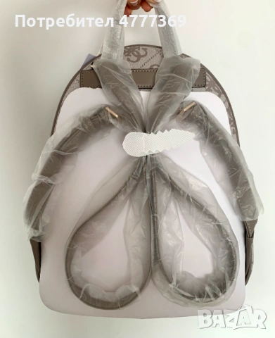 Оригинална раница Guess, снимка 6 - Раници - 53972860