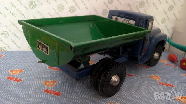 Стара играчка - ЗИЛ , снимка 4 - Колекции - 54313334