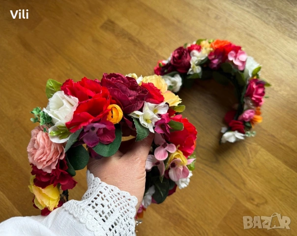 Венец с цветя за глава