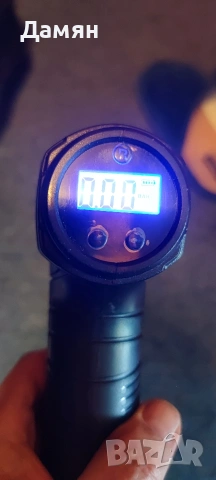 Компресор за гуми преносим , снимка 3 - Аксесоари и консумативи - 54328384