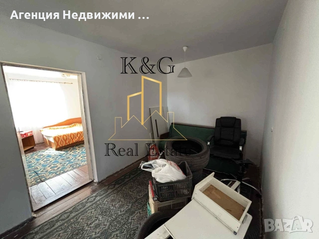 Тухлена къща на плоча в кв " Житница " , снимка 8 - Къщи - 55260574