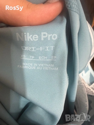 Дамски клин Nike Pro, снимка 4 - Клинове - 54543718