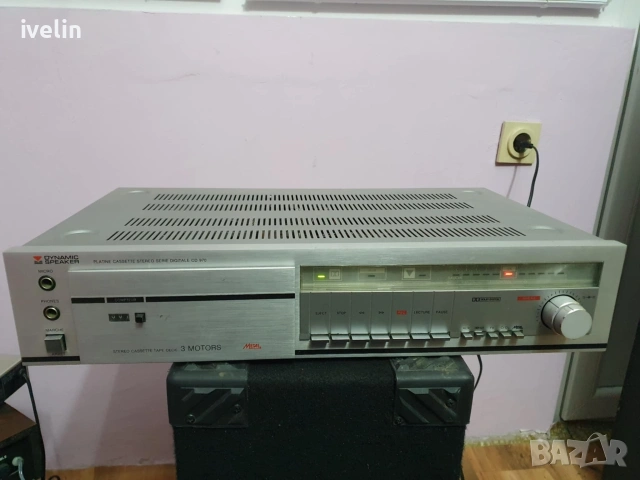 Dynamic Speaker касетен дек 