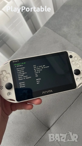 Modded Ps Vita PCH-2000 Minecraft Limited Edition 128GB/256GB with games, снимка 10 - PlayStation конзоли - 54376608