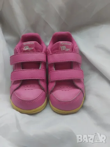 Reebok - 100% оригинални детски маратонки за момиче, номер 24.5, снимка 3 - Детски маратонки - 55658688