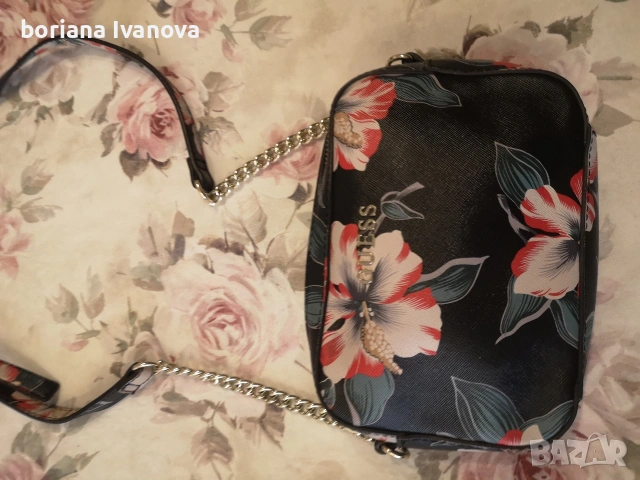Guess , снимка 16 - Чанти - 54404382