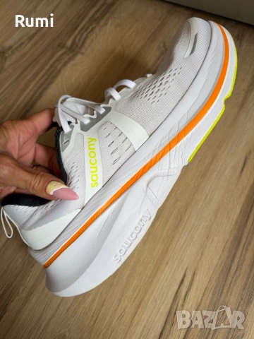 Оригинални мъжки маратонки Saucony Guide 18 ! 46 н, снимка 4 - Маратонки - 54722919