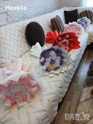 Сърце от сатенени рози 