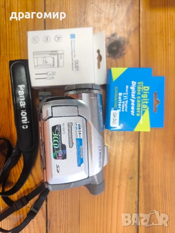 Panasonic 3CCD NV -GS 75 Mini DV camera 