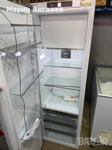 Miele хладилник с вътр.камера НоВ мострен , снимка 2 - Хладилници - 54361545