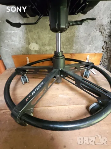 Гейминг стол Playseat - L33T, черен, снимка 2 - Столове - 55567426