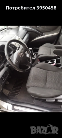 Toyota Corolla Verso 7 местен 2.2 Дизел обслужен много запазен , снимка 13 - Автомобили и джипове - 53981567