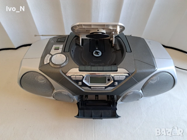 CD радиокасетофон Philips AZ 1575., снимка 3 - Радиокасетофони, транзистори - 54438749