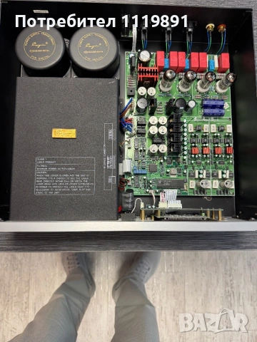 CAYIN CDT 17 A vacuum tube CD player MINT condition, снимка 7 - Аудиосистеми - 54883382