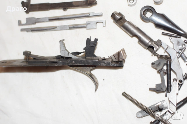 Лот части за Beretta 1934 7,65 mm, снимка 5 - Оборудване и аксесоари за оръжия - 54319870