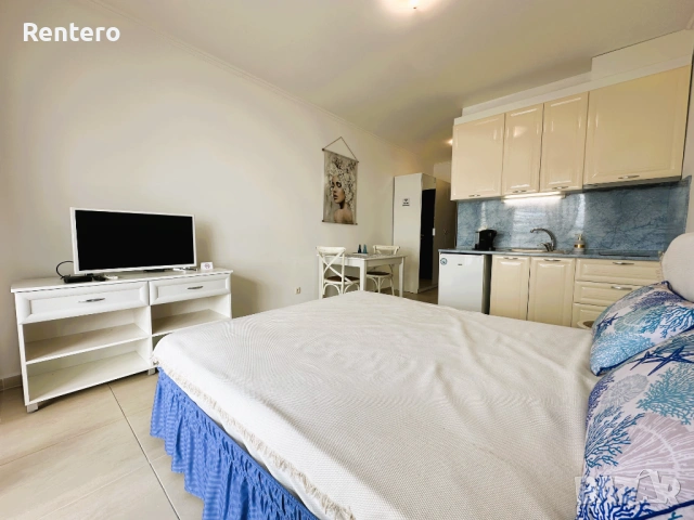 🌊 ЛУКС НА ПЪРВА ЛИНИЯ В НЕСЕБЪР – МОРЕТО Е БУКВАЛНО ПРЕД ТЕБ! 🌅, снимка 3 - Почивки на море - 54156116