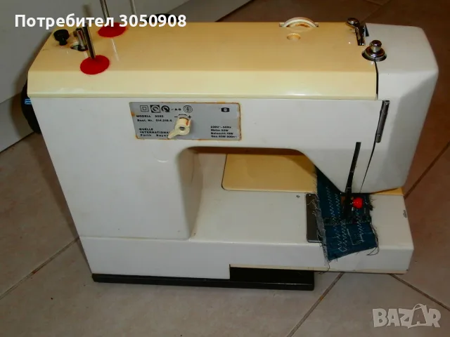 Шевна машина Privileg Модел 5003 с педал, снимка 2 - Шевни машини - 55332365