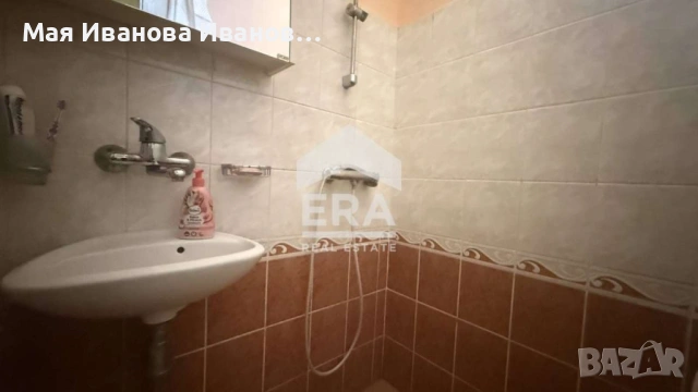 Двуетажна къща в Широк център, снимка 11 - Къщи - 54929807