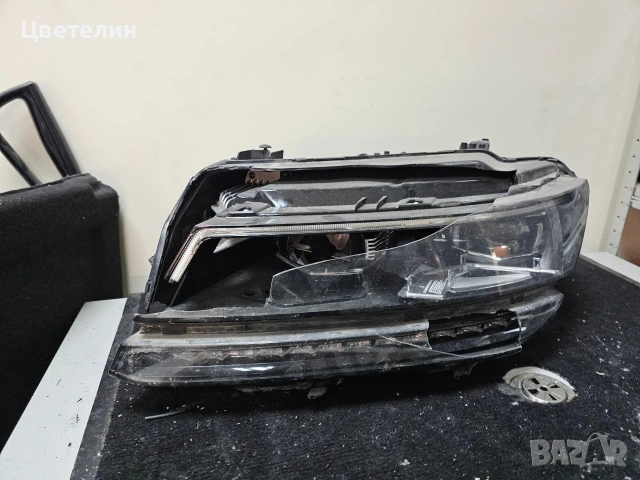 Ляв фар VW Tiguan 5N lqv far тигуан 5Н, снимка 3 - Части - 54488326