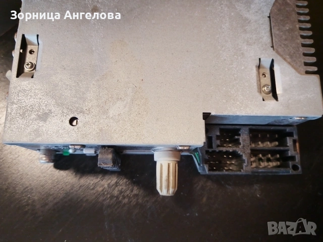 Оригинално CD радио за Renault Scenic , снимка 6 - Радиокасетофони, транзистори - 54324591