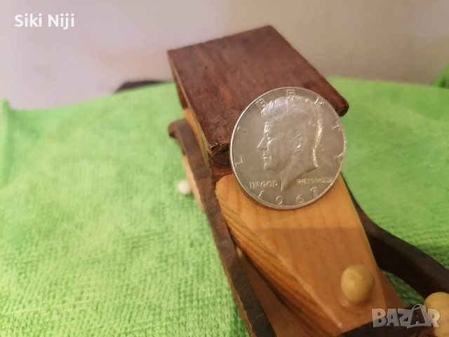 Стар велосипед,сребърна монета 