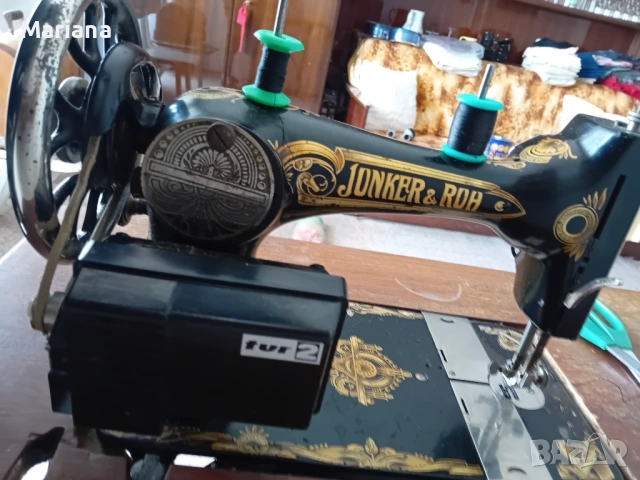 Шевна машина Junker Ruh с крака Singer, снимка 4 - Шевни машини - 54456725