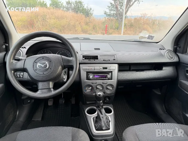 Mazda 2 1.3 Клима 75к.с., снимка 7 - Автомобили и джипове - 55327733