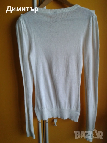 Дамска блуза в кремав цвят, снимка 3 - Блузи с дълъг ръкав и пуловери - 54247271