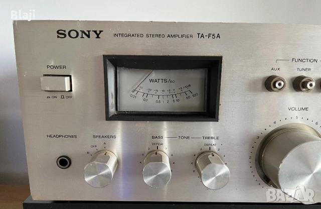 Усилвател, снимка 2 - Ресийвъри, усилватели, смесителни пултове - 54172751