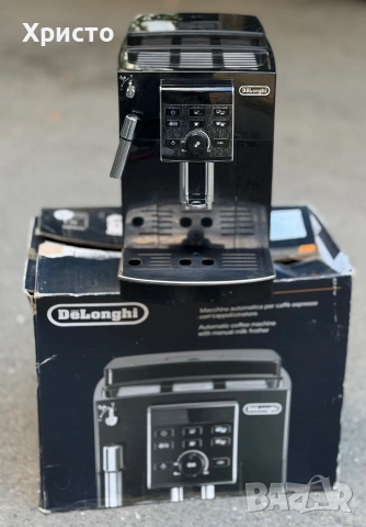 Кафеавтомат De'Longhi ECAM 13.123.B, 1450 W, 1.8 л, 15 бара  