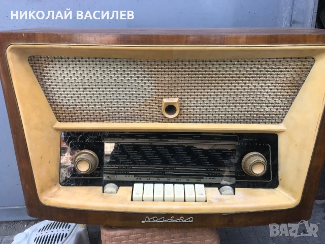 Радио  за. части  или  декор  .