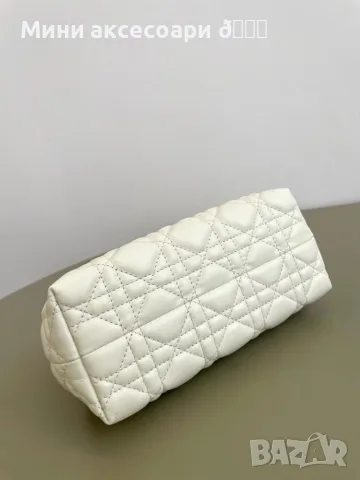 Dior дамска чанта, снимка 10 - Чанти - 55465372